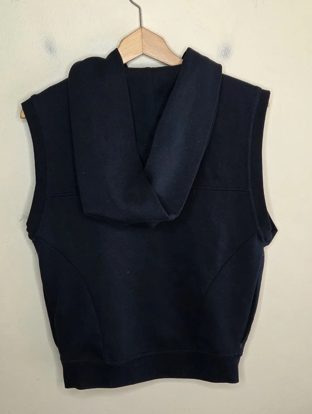 Nike Black Tech Fleece Asymmetrical Zip Hooded Vest Size Small Sporty Athletic